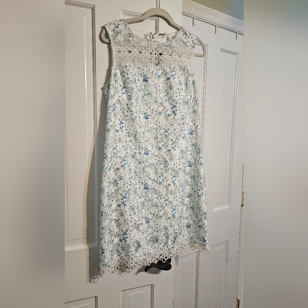 ELIE Tahari Dress